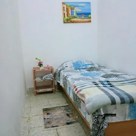 Single Room Near 